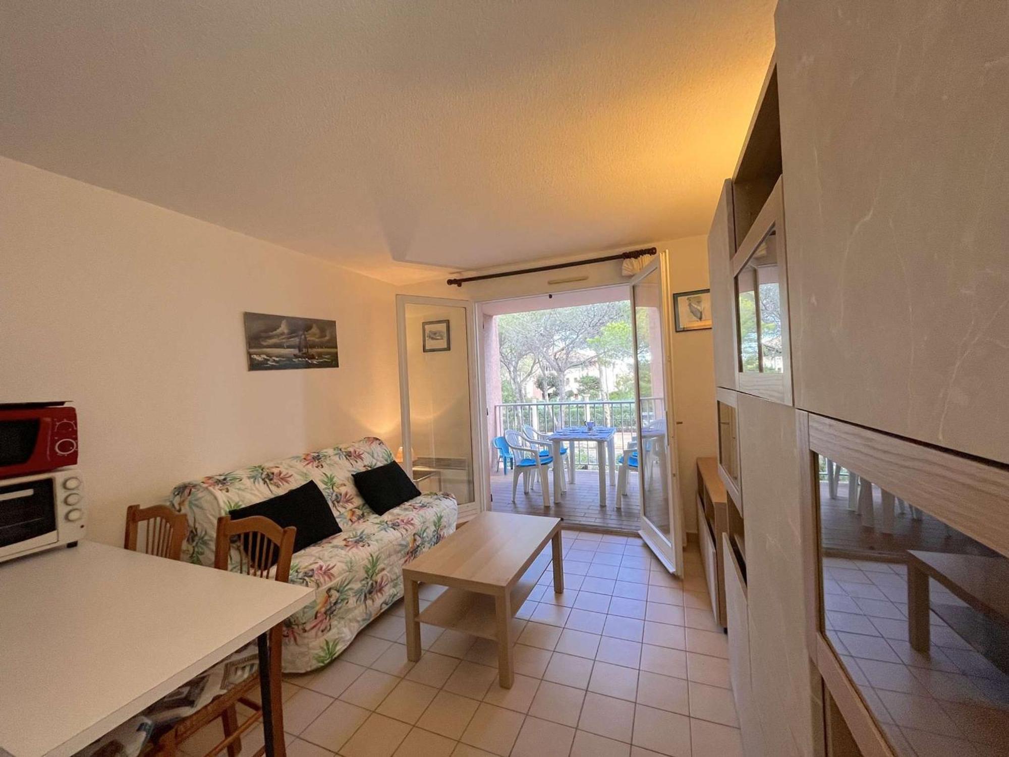 Studio Cabine Avec Piscine, Tennis Et Parking A 400M De La Plage - 4 Couchages, Saint-Aygulf - Fr-1-226A-89 Saint Aygulf Buitenkant foto
