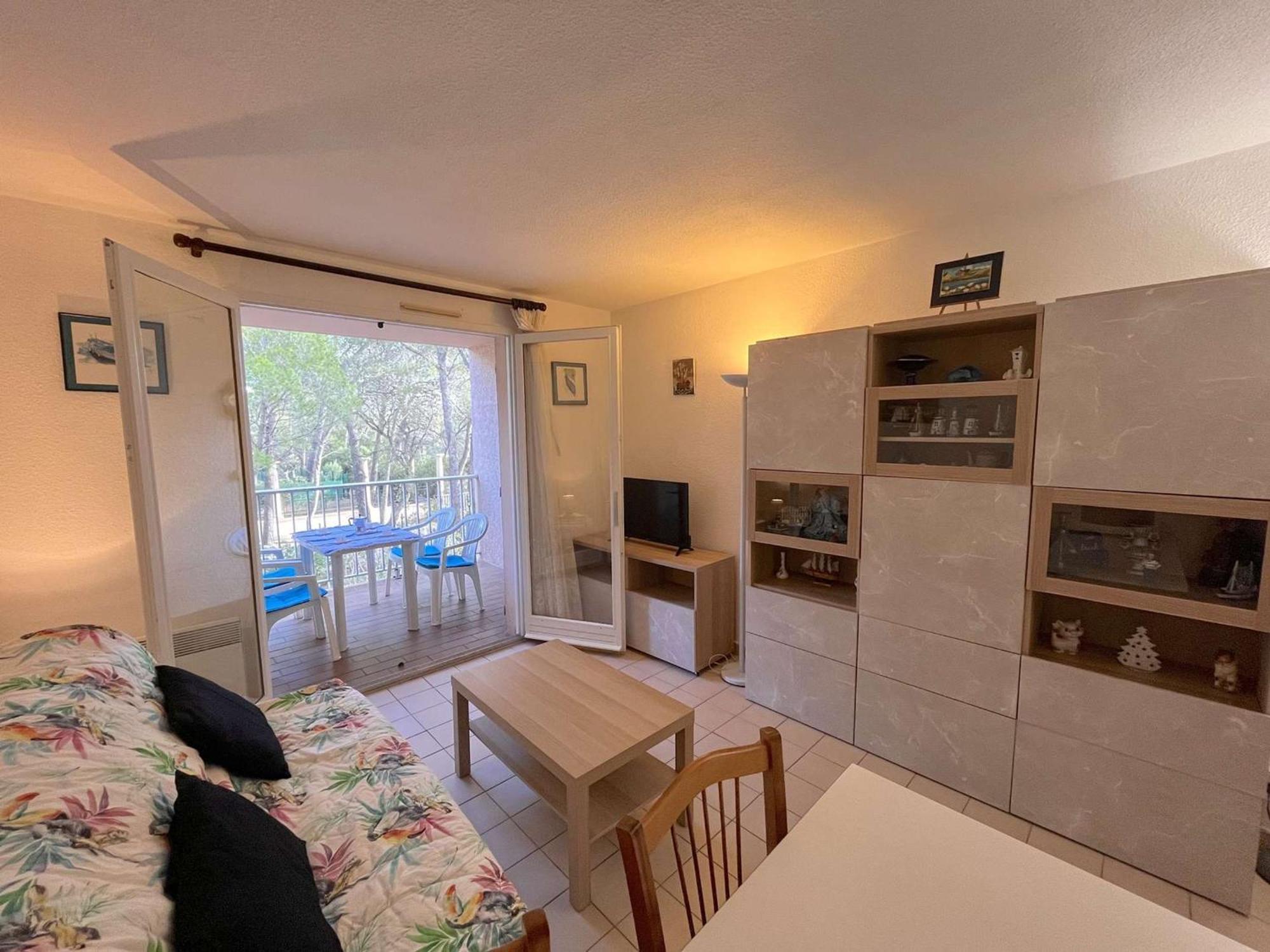 Studio Cabine Avec Piscine, Tennis Et Parking A 400M De La Plage - 4 Couchages, Saint-Aygulf - Fr-1-226A-89 Saint Aygulf Buitenkant foto